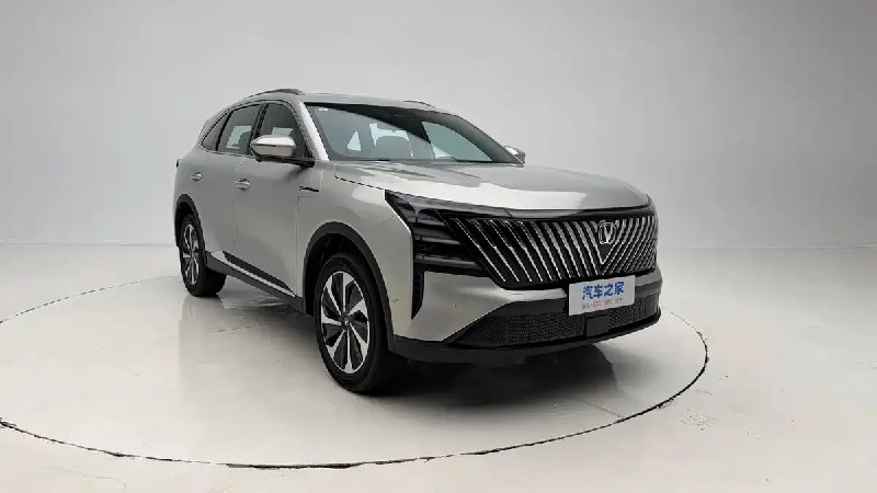 Новая гибридная версия Changan CS75 Plus дебютирует на автосалоне в Пекине