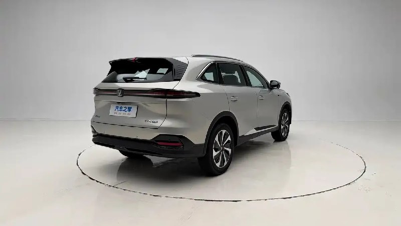 Новая гибридная версия Changan CS75 Plus дебютирует на автосалоне в Пекине