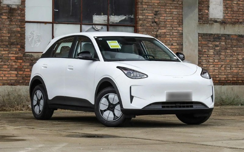 В Россию скоро поступит доступный электропроизводственный хетчбэк Geely Xingyuan В Россию скоро поступит доступный электропроизводственный хетчбэк Geely Xingyuan