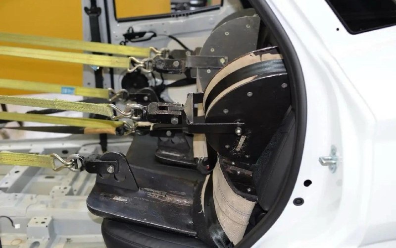 Проверка безопасности Lada Azimut: результаты тестов и особенности прочности Проверка безопасности Lada Azimut: результаты тестов и особенности прочности