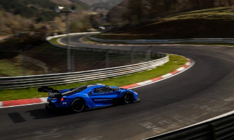 Ford GT — самый быстрый бензиновый автомобиль на Нюрбургринге