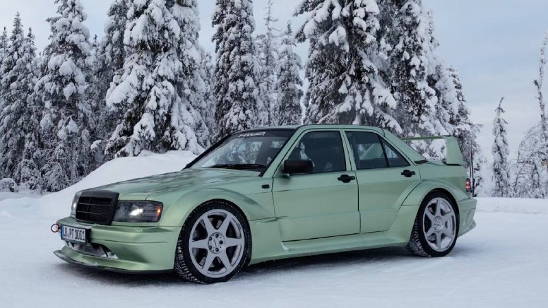 HWA проводит испытания возрожденного Mercedes-Benz 190E Evo II в экстремальных условиях