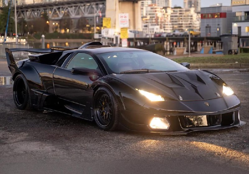 Японский тюнинг Lamborghini Murcielago стал звездой аукциона и оценен в миллионы Японский тюнинг Lamborghini Murcielago стал звездой аукциона и оценен в миллионы