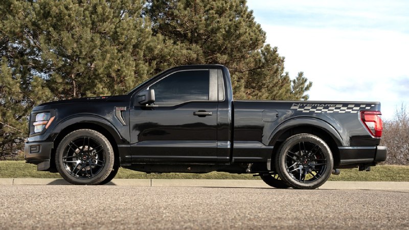 Самый мощный и агрессивный Ford F-150 от тюнинг-ателье Roush Самый мощный и агрессивный Ford F-150 от тюнинг-ателье Roush