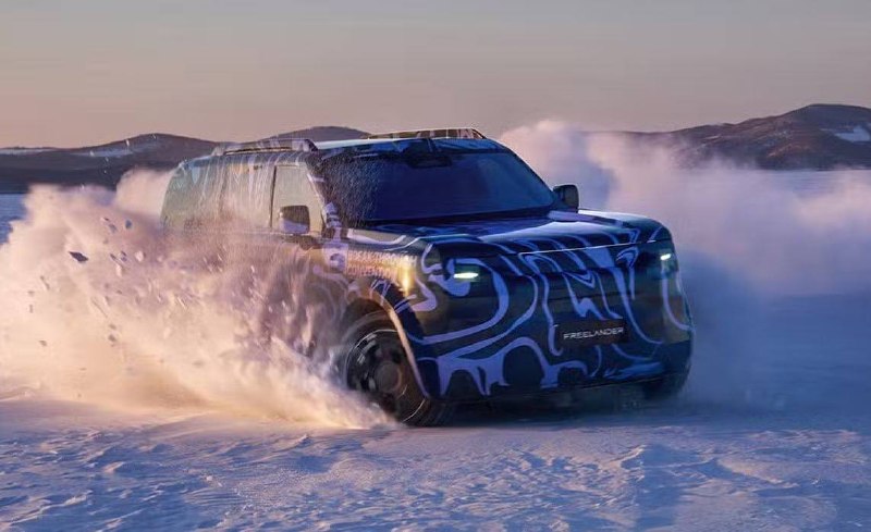 Серийный кроссовер Freelander: первые фото и гибридные версии Серийный кроссовер Freelander: первые фото и гибридные версии