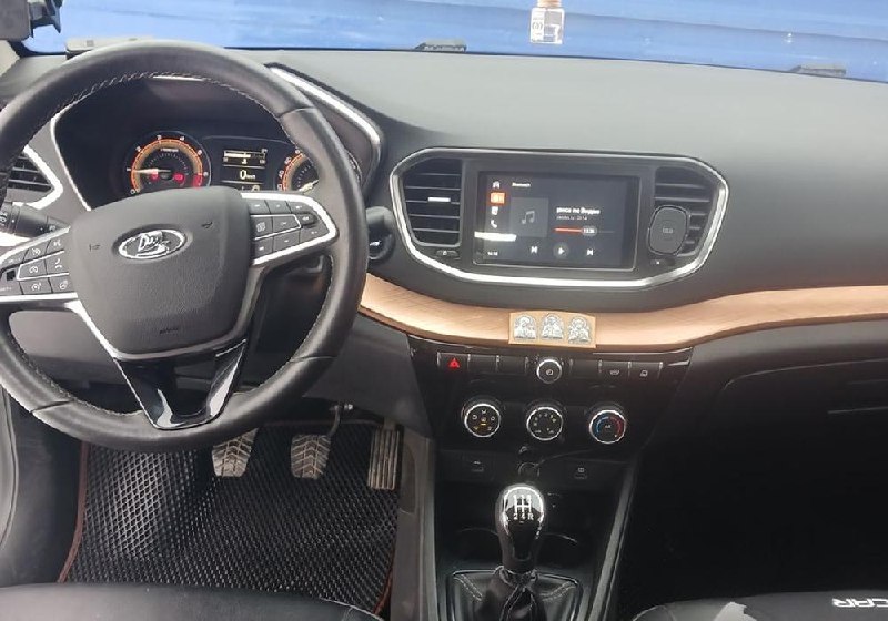 Lada Vesta Cross: как она прошла первые 40 000 км — отзыв владельца