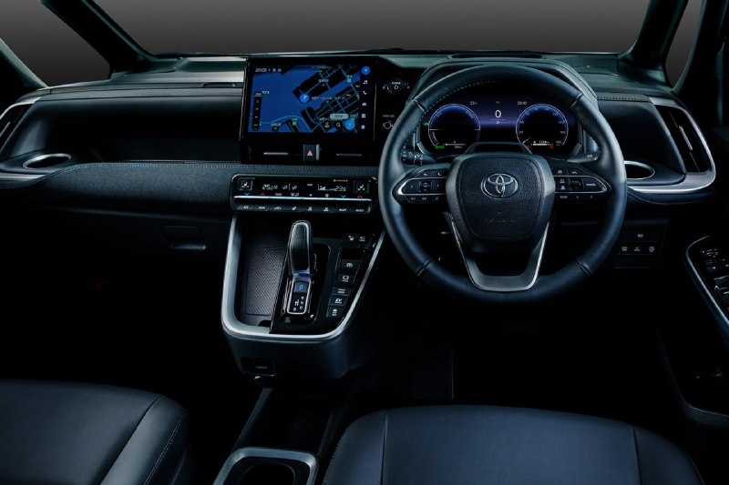 Обновления Toyota Noah и Voxy для Японии: гибрид, LED и новые опции Обновления Toyota Noah и Voxy для Японии: гибрид, LED и новые опции