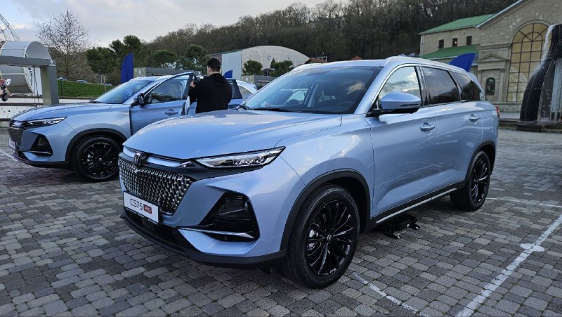 Changan CS75 Pro: старт продаж большого кроссовера с богатой комплектацией и ценой от 2,9 млн рублей