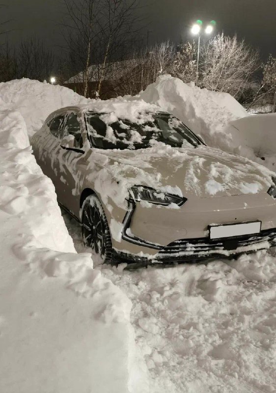 Зимняя зарядка электромобилей: падение мощности, долгие простои и опыт пользователей Зимняя зарядка электромобилей: падение мощности, долгие простои и опыт пользователей