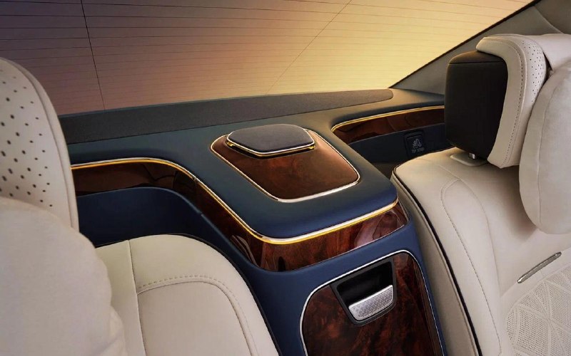 Hongqi назвал сроки старта продаж представительского седана Guoya в России