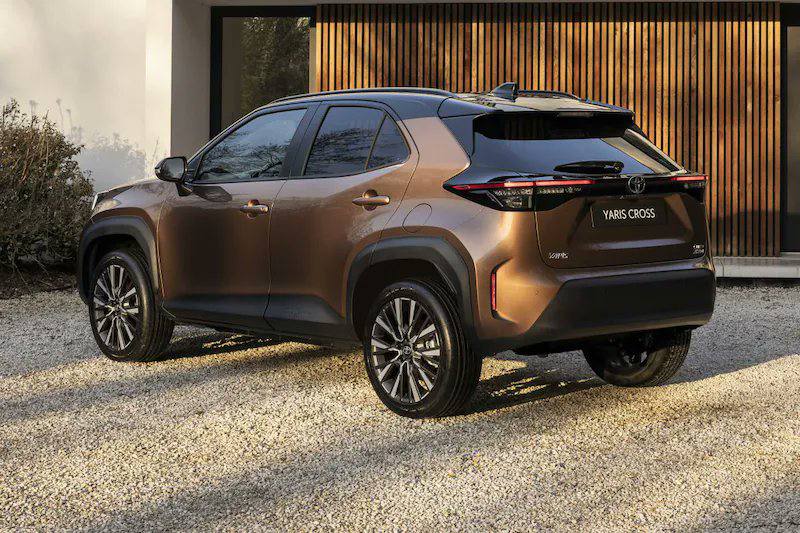 Обновленный Toyota Yaris Cross: рестайлинг, новый интерьер и гибриды Обновленный Toyota Yaris Cross: рестайлинг, новый интерьер и гибриды
