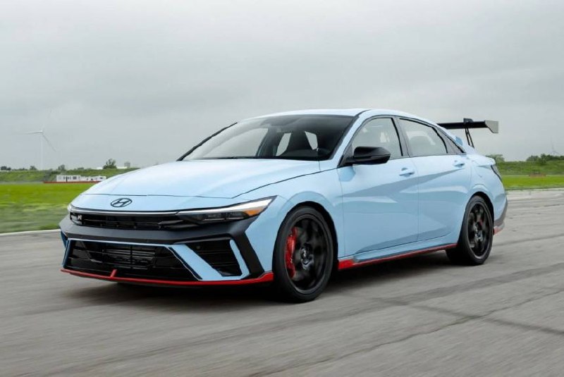 Hyundai Elantra N TCR Edition: гражданская версия с гоночными корнями