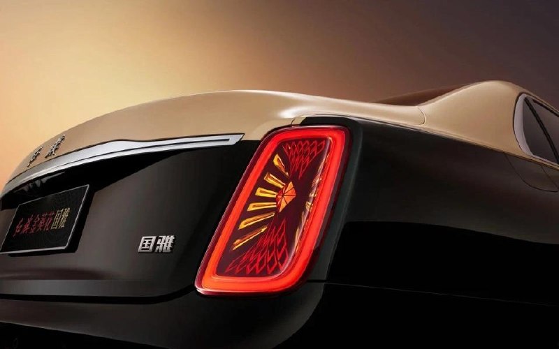 Hongqi планирует продажи в России и запуск флагмана в 2026 году
