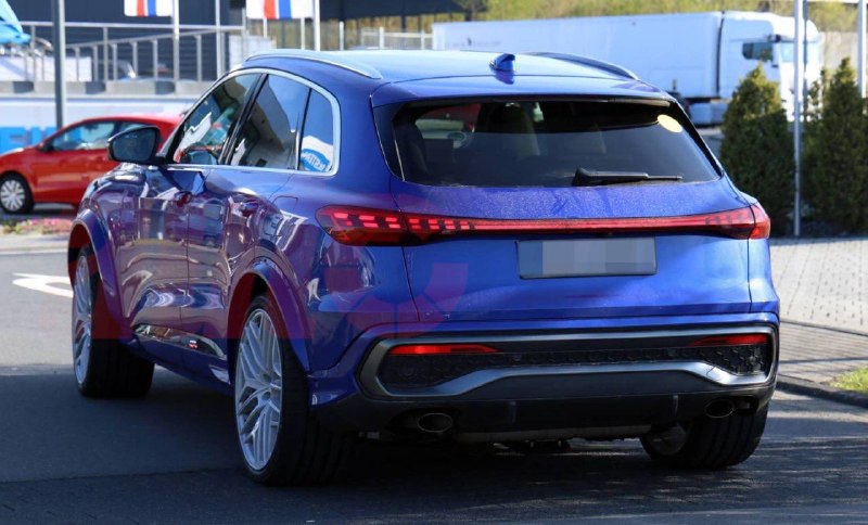 Audi тестирует 640-сильный RS Q5 с гибридом Audi тестирует 640-сильный RS Q5 с гибридом