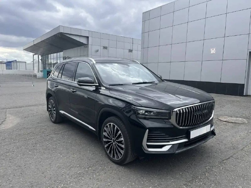 Губернатор Нижегородской области получил первый Volga K50 Губернатор Нижегородской области получил первый Volga K50