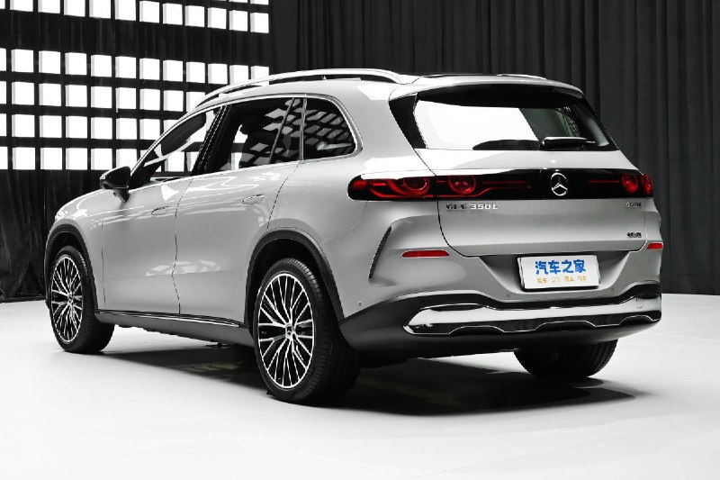 Удлинённый Mercedes-Benz GLC with EQ Technology для Китая: характеристики и старт продаж
