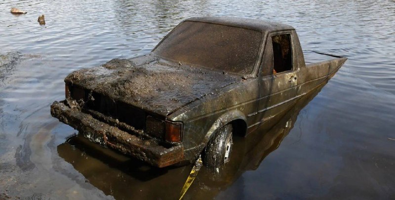 Volkswagen, пролежавший в пруду 44 года: как рыбака ждала неожиданная находка Volkswagen, пролежавший в пруду 44 года: как рыбака ждала неожиданная находка