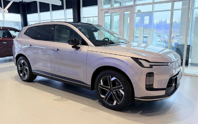 Стала известна дата премьеры нового Volvo XC70 в России Стала известна дата премьеры нового Volvo XC70 в России