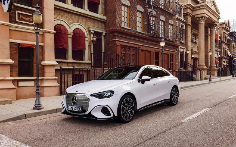 Электрический Mercedes-Benz C-Class: быстрые зарядки и до 800 км запаса хода Электрический Mercedes-Benz C-Class: быстрые зарядки и до 800 км запаса хода