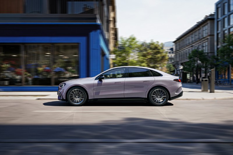 Mercedes представил полностью электрический C-Class: 490 л.с., 762 км и 800-вольтная зарядка