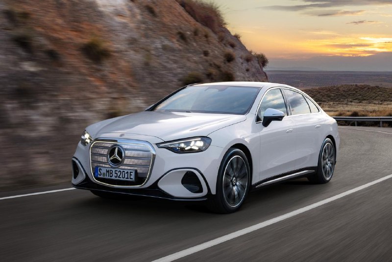 Новый Mercedes-Benz C-класс Electric (W520): платформа, салон и характеристики Новый Mercedes-Benz C-класс Electric (W520): платформа, салон и характеристики