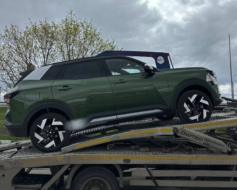Новые цвета Lada Azimut: прототипы засняли в Тольятти Новые цвета Lada Azimut: прототипы засняли в Тольятти