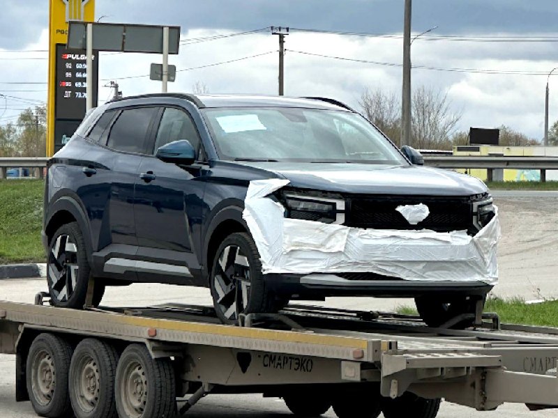 Новые цвета Lada Azimut: прототипы засняли в Тольятти Новые цвета Lada Azimut: прототипы засняли в Тольятти