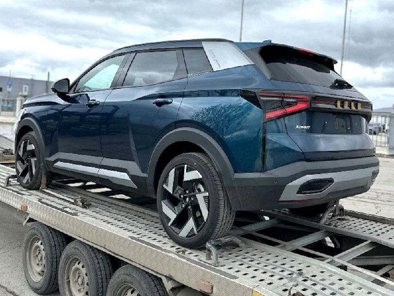 Новые цвета Lada Azimut: прототипы засняли в Тольятти Новые цвета Lada Azimut: прототипы засняли в Тольятти