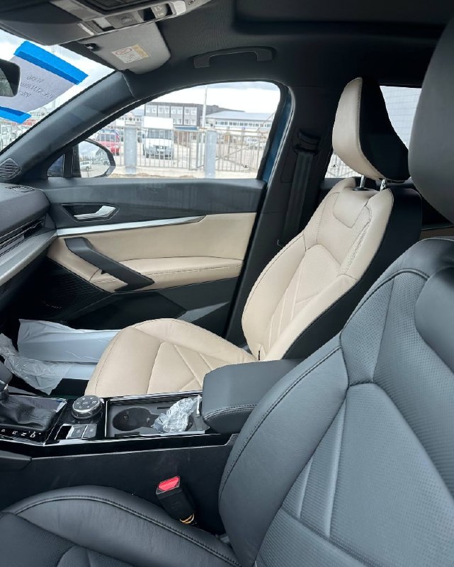 Новые цвета Lada Azimut: прототипы засняли в Тольятти Новые цвета Lada Azimut: прототипы засняли в Тольятти
