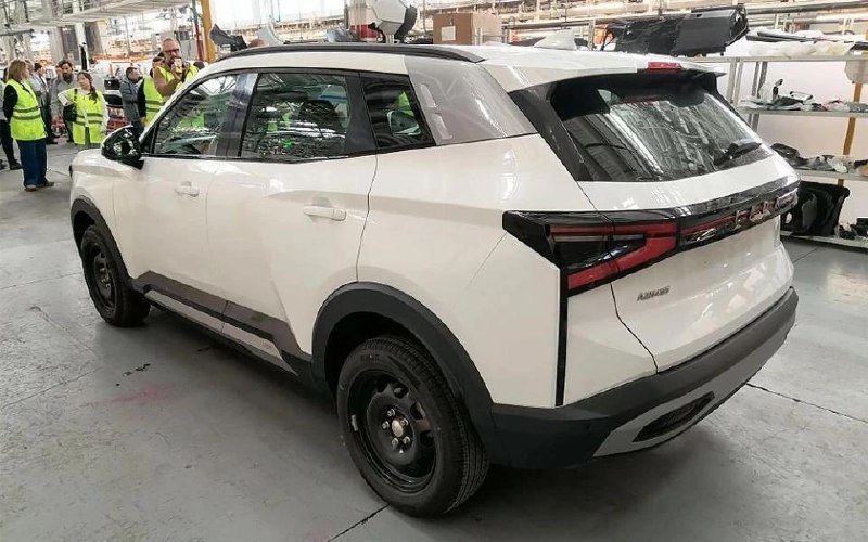 АвтоВАЗ выпустил первую партию Lada Azimut и анонсировал новый турбомотор