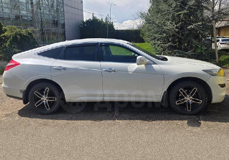 Honda Crosstour 2011: отзыв после трёх лет эксплуатации Honda Crosstour 2011: отзыв после трёх лет эксплуатации