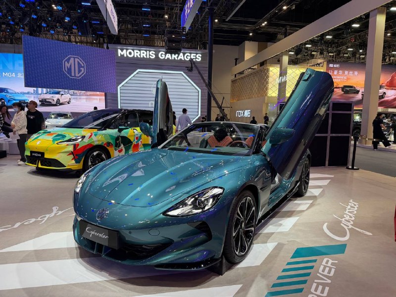 Пекинский автосалон 2026: роботы, онлайн-продажи и новые ИИ-технологии Пекинский автосалон 2026: роботы, онлайн-продажи и новые ИИ-технологии