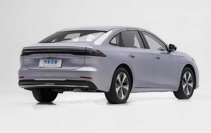 Geely обновила седан Galaxy A7: гибрид и электроверсия дешевле Lada Vesta Geely обновила седан Galaxy A7: гибрид и электроверсия дешевле Lada Vesta