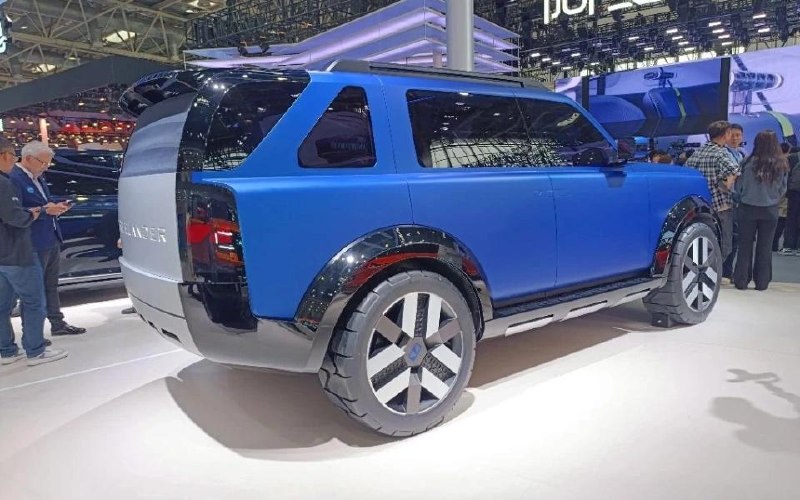 Показан новый Freelander: внешность Concept 97 и планы на гибриды