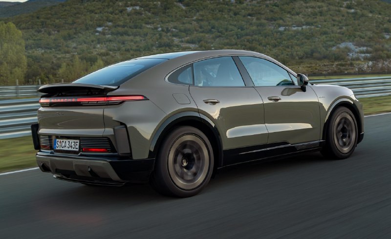 Porsche Cayenne Coupe в электрическом исполнении: характеристики и цены