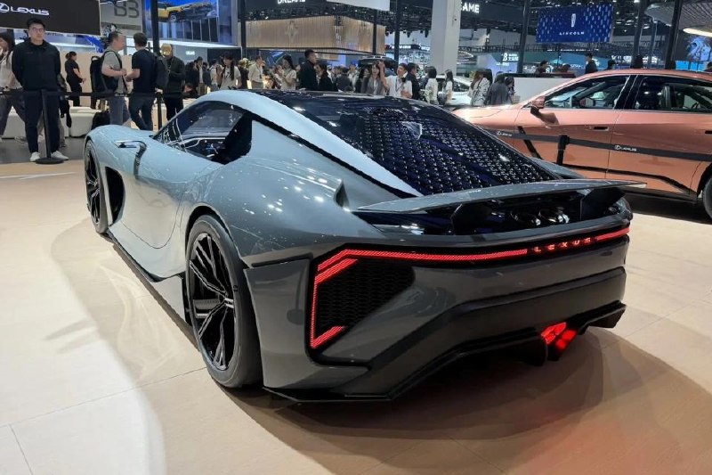 Lexus представил концепт нового спорткара с дизайном, похожим на LFA Lexus представил концепт нового спорткара с дизайном, похожим на LFA