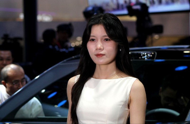 Красивые девушки на Auto China 2026: фото и впечатления Красивые девушки на Auto China 2026: фото и впечатления
