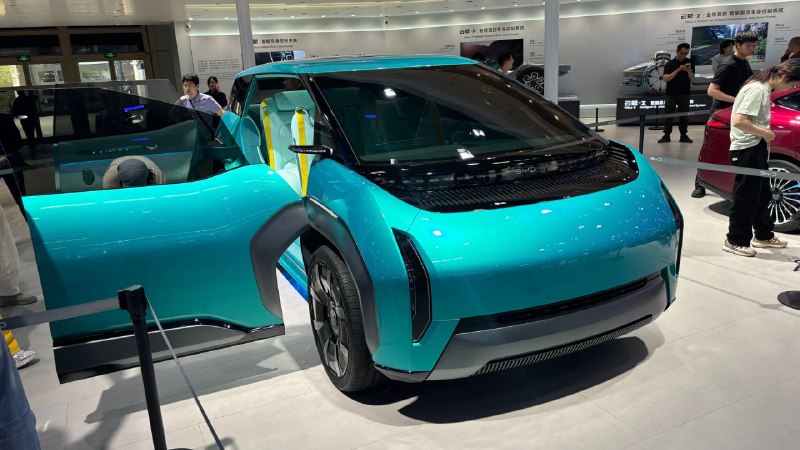 BYD Sea Lion 08: флагманский электрокроссовер с «умной» подвеской