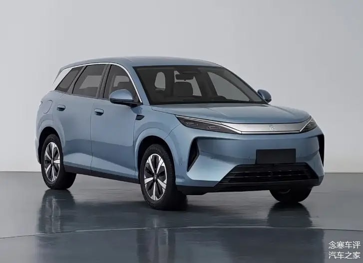 BYD Yuan Plus: новый кроссовер с увеличенными габаритами и более мощным электромотором BYD Yuan Plus: новый кроссовер с увеличенными габаритами и более мощным электромотором