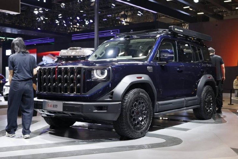 Hongqi представила новый рамный внедорожник Off-Road (P567) и обновленный седан H9 Hongqi представила новый рамный внедорожник Off-Road (P567) и обновленный седан H9