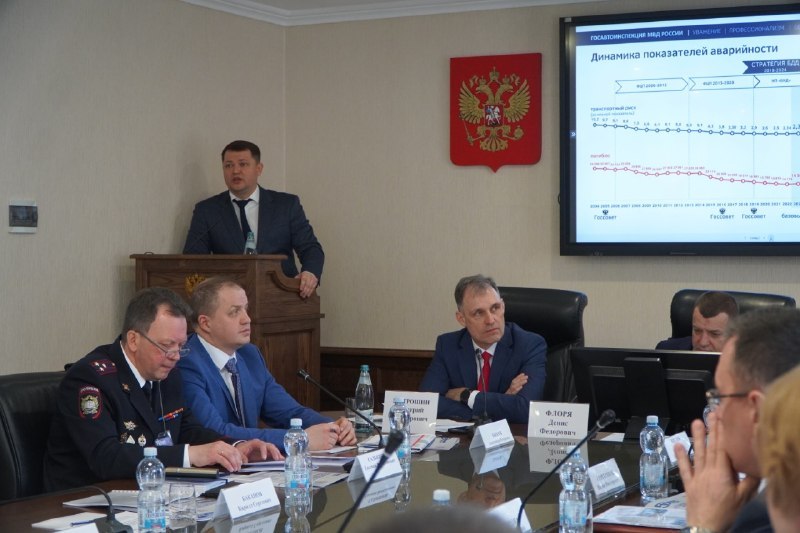 В Орловском юридическом институте обсудили пути повышения безопасности дорожного движения В Орловском юридическом институте обсудили пути повышения безопасности дорожного движения
