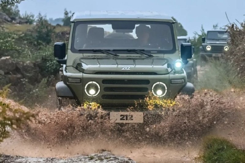 Внедорожники BAW 212 в РФ переименуют в 212 T01: официальные цены и планы на новые модели Внедорожники BAW 212 в РФ переименуют в 212 T01: официальные цены и планы на новые модели
