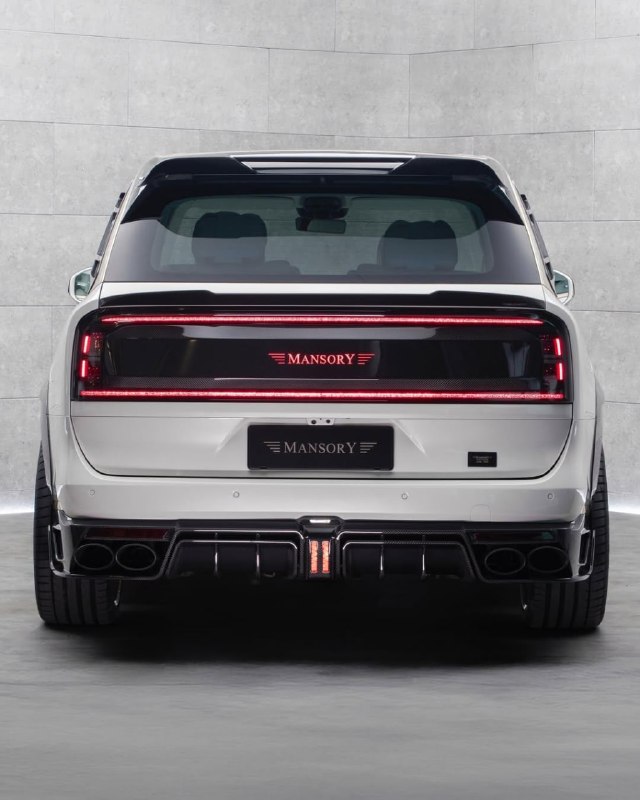 Mansory довёл Zeekr 9X до 1400 сил: люксовый кроссовер с «роллс-ройсовыми» дверями