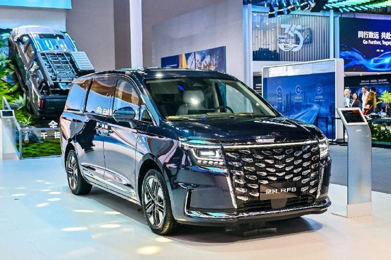 JAC на Пекинском автосалоне: новые модели и ставка на технологии JAC на Пекинском автосалоне: новые модели и ставка на технологии