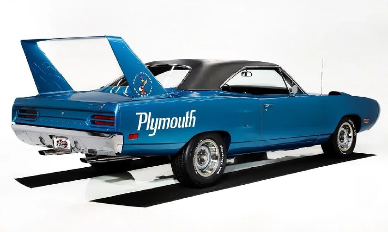 Plymouth Superbird: гоночная легенда NASCAR и эксклюзивный рестомод Plymouth Superbird: гоночная легенда NASCAR и эксклюзивный рестомод