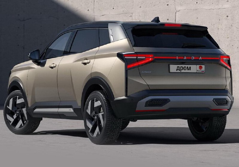 Lada Azimut: панорамная крыша с люком и похвала дизайнера Rolls-Royce Lada Azimut: панорамная крыша с люком и похвала дизайнера Rolls-Royce