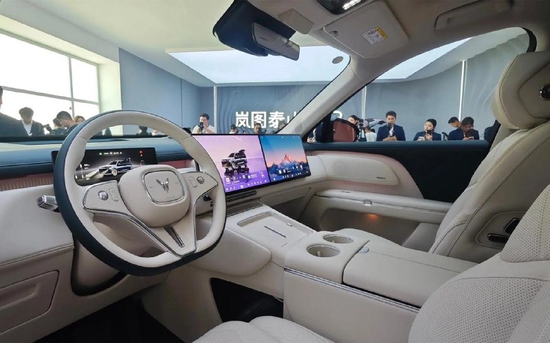 Кроссовер Voyah Taishan X8: характеристики, гибрид и запас хода