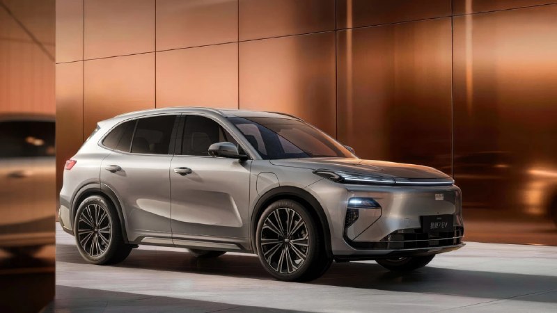 Geely Galaxy Starship 7 EV: дебют электрического кроссовера с запасом хода до 605 км Geely Galaxy Starship 7 EV: дебют электрического кроссовера с запасом хода до 605 км