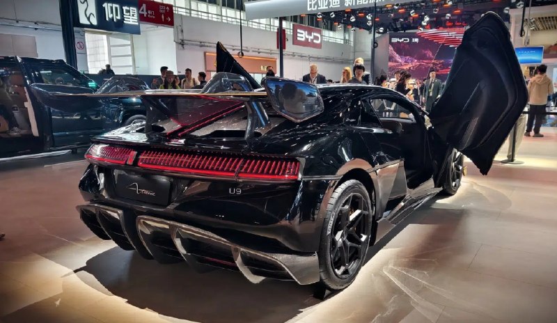 BYD Yangwang U9 Xtreme установил рекорд скорости и стал самым дорогим китайским авто