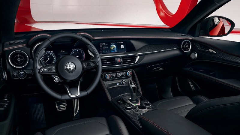 Alfa Romeo Giulia и Stelvio получили европейский пакет Performance Alfa Romeo Giulia и Stelvio получили европейский пакет Performance